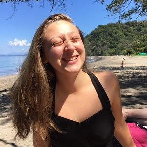 Meet your Posher, Emma